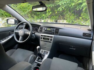 Toyota Corolla 1.6 81кВ