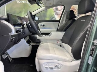 Hyundai Ioniq 9 Premium EL 226kW