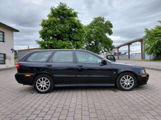 Volvo V40 1.9 R4 75кВ