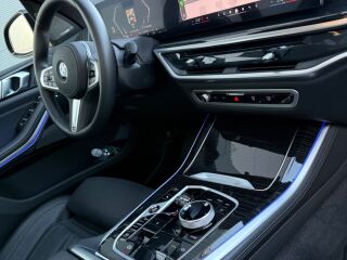 BMW X5 xDrive30d M-Sportpakett 3.0 MHEV 210kW