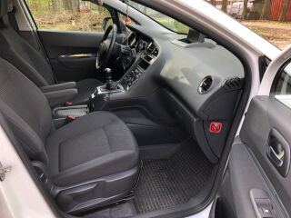 Peugeot 5008 Active 1.6 BlueHDi 88кВ