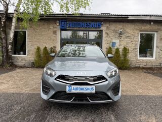 Kia Ceed Plug-in Hybrid 1.6 77кВ