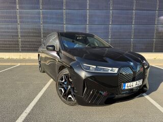 BMW iX xDrive 50 385кВ