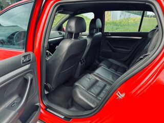 Volkswagen Golf GTI 2.0 R4 147kW