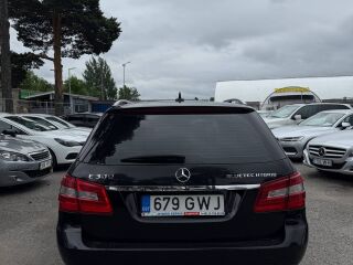 Mercedes-Benz E 300 2.1 150кВ