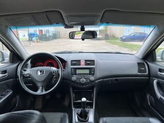 Honda Accord 2.2 R4 Diesel 103kW