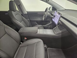 Tesla Model Y Long Range Dual Motor AWD Launch Series