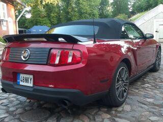 Ford Mustang GT 4.6 V8 24v SOHC 235kW