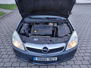 Opel Vectra C Cosmo Plus 1.9 R4 88kW