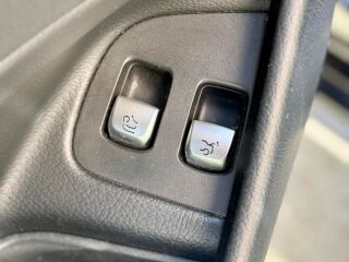 Mercedes-Benz E 200 2.0 110kW