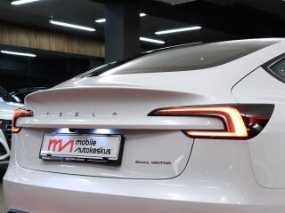 Tesla Model 3 Long Range AWD Facelift 153kW