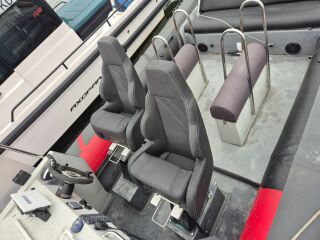 LarsenB 920 Pro 4.6 450hp  V8 supercharged 336kW