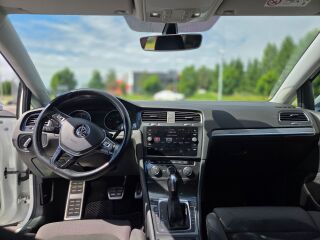 Volkswagen Golf 2.0 135кВ
