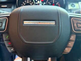 Land Rover Range Rover Evoque BLACK Pack 2.0 110kW