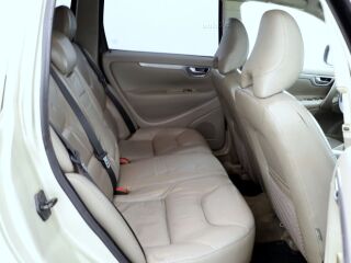 Volvo XC70 Summum Facelift ATM 2.4 D5 136kW