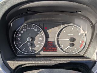 BMW 320 2.0 120kW