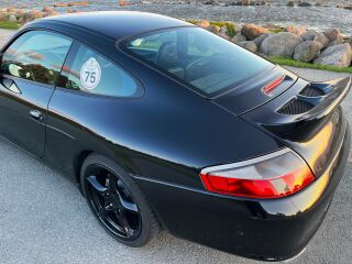 Porsche 911 Carrera 4 3.6 235kW