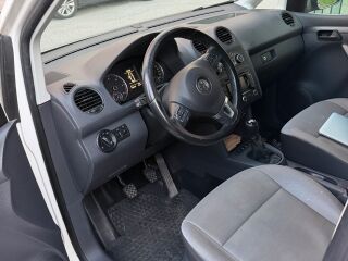 Volkswagen Caddy MAXI 1.6 TDI 75кВ