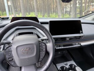 Toyota Prius Luxury PHEV 2.0 111kW