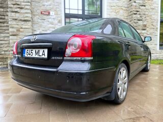 Toyota Avensis Facelift 2.0 108kW