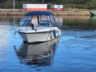 Four Winns 230 Horizon 5.7 Volvo Penta 190kW