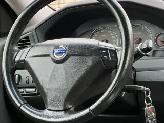 Volvo S60 2.4 120kW