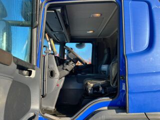 Scania P360 6x2*4 265kW
