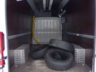 Peugeot Boxer L4H3 2.2 121kW