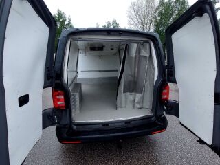 Volkswagen Transporter Comfortline KÜLMIK 2.0 103кВ