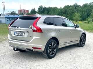 Volvo XC60 Classic Summum AWD 2.4 D4 140kW