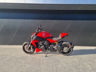 Ducati Diavel V4 V4 124kW