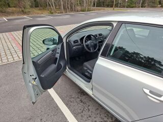 Volkswagen Golf 1.2 77kW