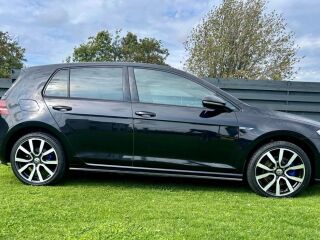 Volkswagen Golf GTE 1.4 110kW