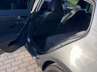 Volkswagen Golf 1.4 92кВ