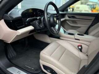 Porsche Taycan 4S Performance Battery Plus 420kW