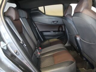 Toyota C-HR Luxury Plus 1.2 85кВ
