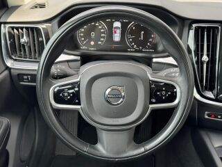 Volvo V60 AWD Momentum 2.0 D4204T4 110kW