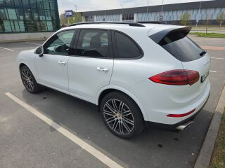 Porsche Cayenne 3.0 V6 193кВ
