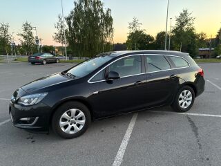 Opel Astra 1.6 100кВ