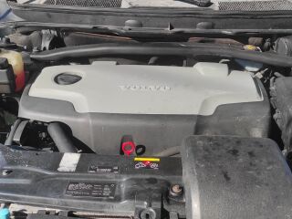 Volvo XC90 R-Design 2.4 R5 D5 136kW