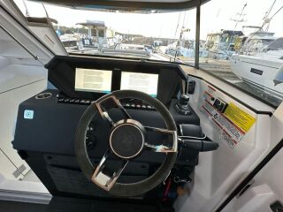 Axopar 37 XC Cross Cabin + 2 x Mercury 350 hj L6 JPO Mercury   2x350hj