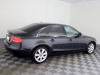 Audi A4 Comfortline ATM 1.8 118kW