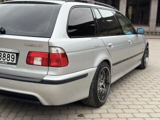 BMW 540 4.4 V8 210kW