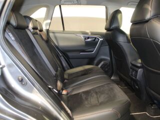 Toyota RAV4 Luxury Plus AWD 2.5 131kW