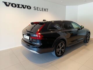 Volvo V90 Cross Country AWD B4 KERS 2.0 145kW