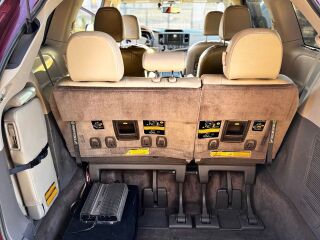 Toyota Sienna XLE 3.5 V6 197kW