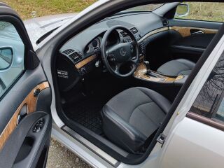 Mercedes-Benz E 220 Avandgarde 2.2 125kW