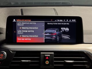BMW X4 xDrive 30d M-Sportpakett 3.0 d 195kW