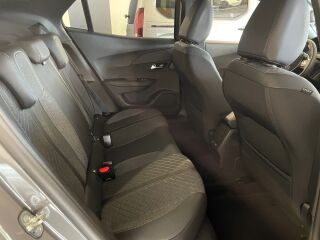 Peugeot 2008 Allure Hybrid 145 e-DCS 6 1.2 100kW