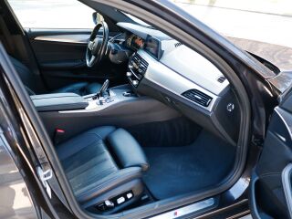 BMW 520 d xDrive MHEV M-Sport 2.0 140kW